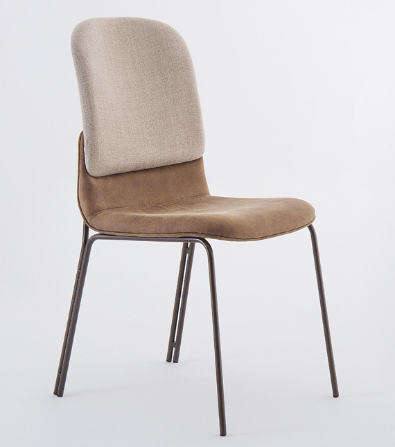 cadeira dueto - designer bruno debenetti